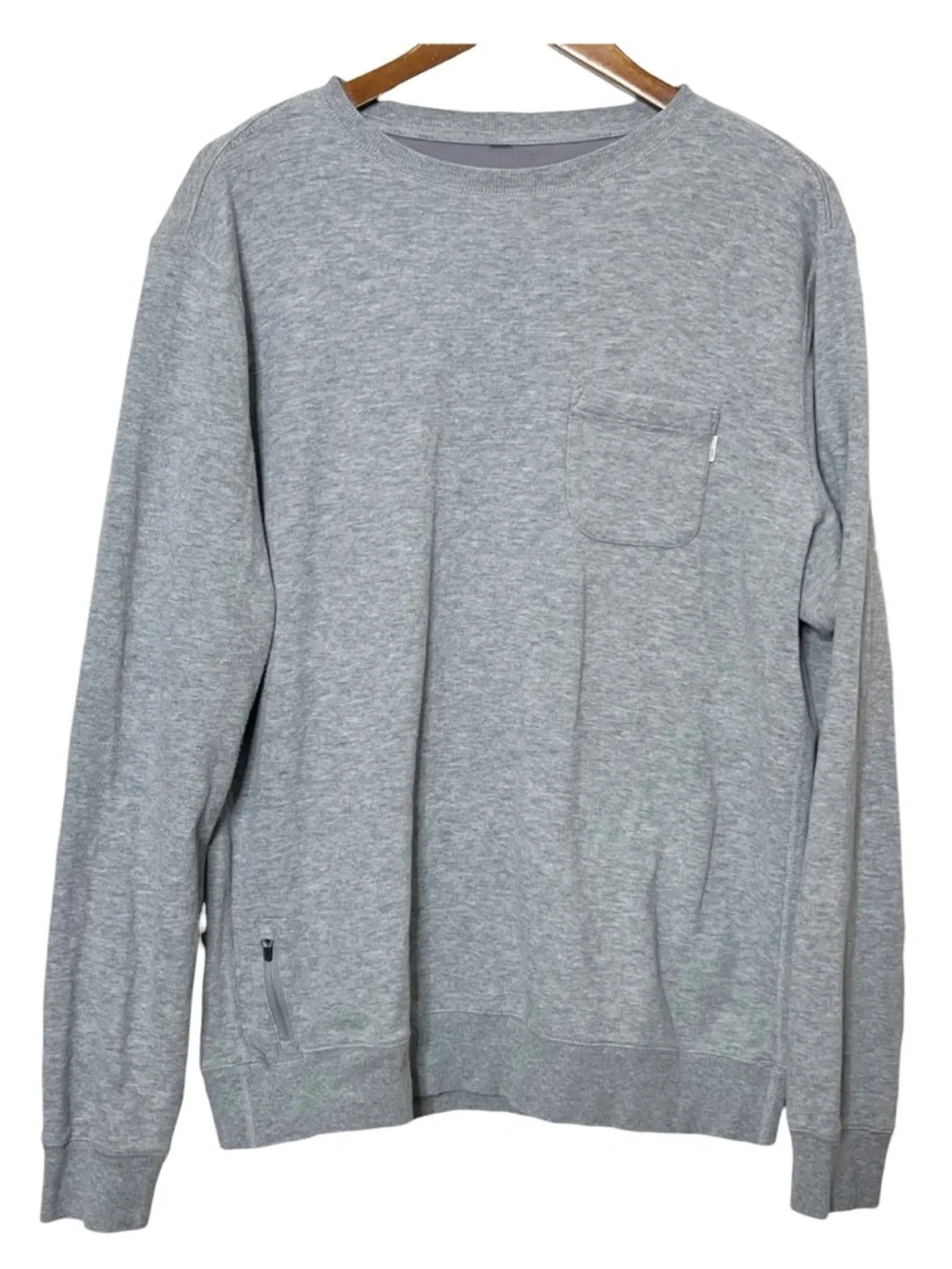 Vuori Jeffreys Performance Crew Men’s Medium Gray Long Sleeve‎ Pocket Pullover